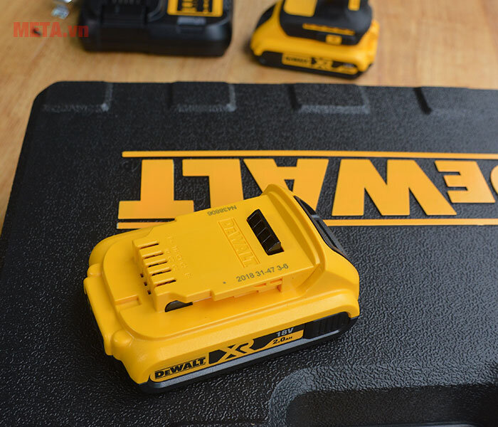 Máy khoan động lực pin Dewalt DCD778D2