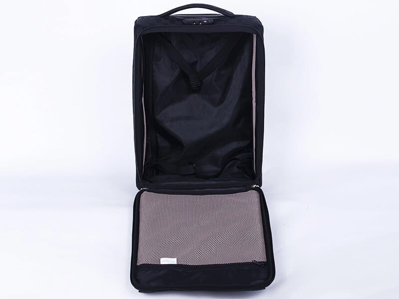 Vali Cabin size Macat M17