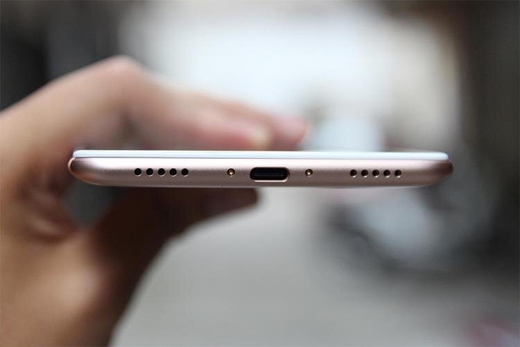 Điện Thoại Xiaomi MI MAX 3 Gold