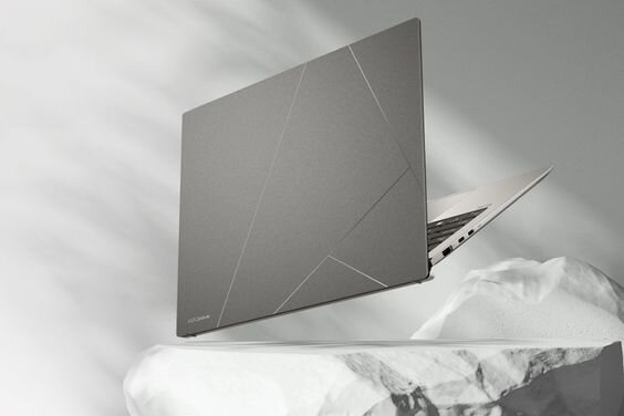 Asus Zenbook S 13 OLED UX5304MA 1