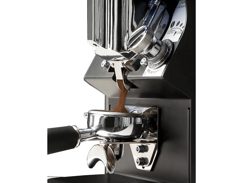 Vị trí ra cà phê bột Máy xay cà phê