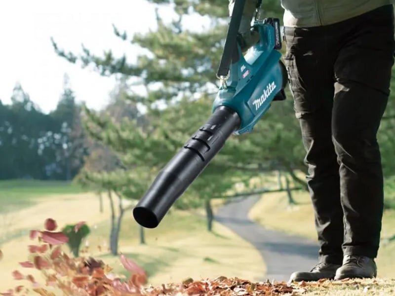 Dễ dàng thổi bay mọi bụi bẩn 