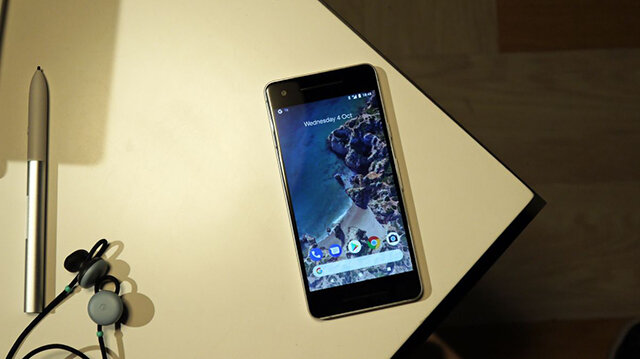 Điện thoại Google Pixel 2