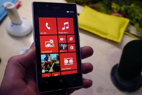 Điện thoại Nokia Lumia 720