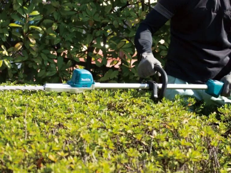 Máy tỉa hàng rào dùng pin Makita DUN600LZ Máy tỉa hàng rào dùng pin Makita DUN600LZ