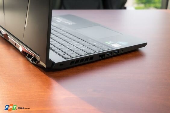 Acer Nitro 5 AN515-57-74NU (ảnh 9)