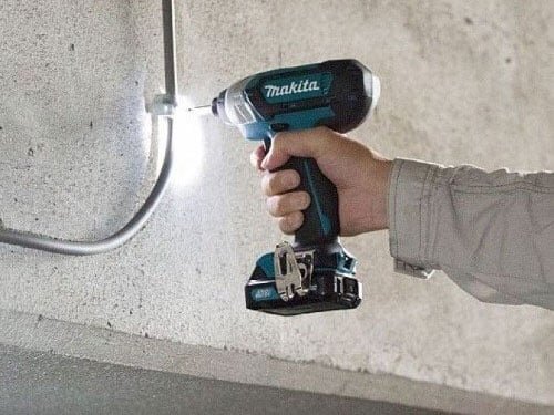 Máy siết ốc dùng pin