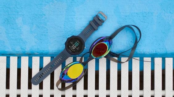 Đồng hồ Garmin Swim 2 1