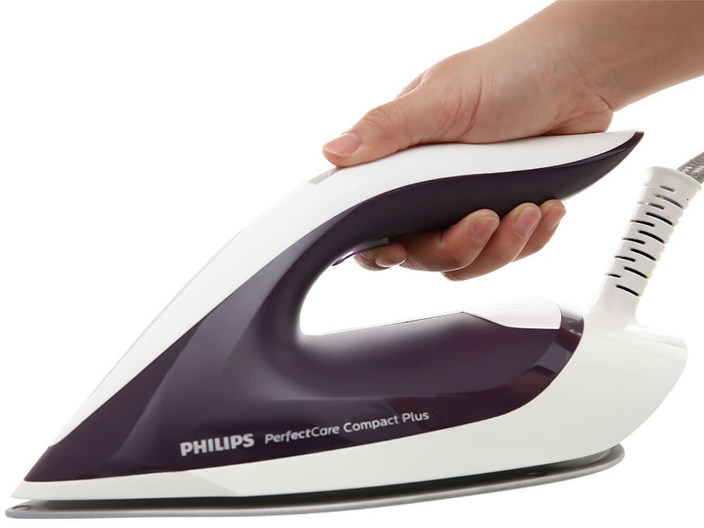 Hình ảnh bàn ủi hơi nước chuyên nghiệp Philips GC7933