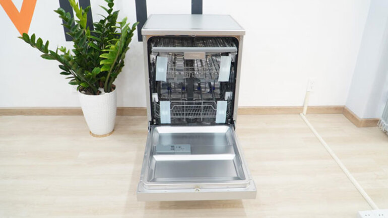 máy rửa bát Capri CR-868 