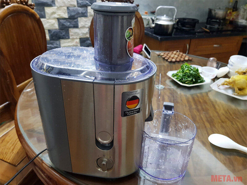 Máy ép trái cây Braun J700 (1000W)