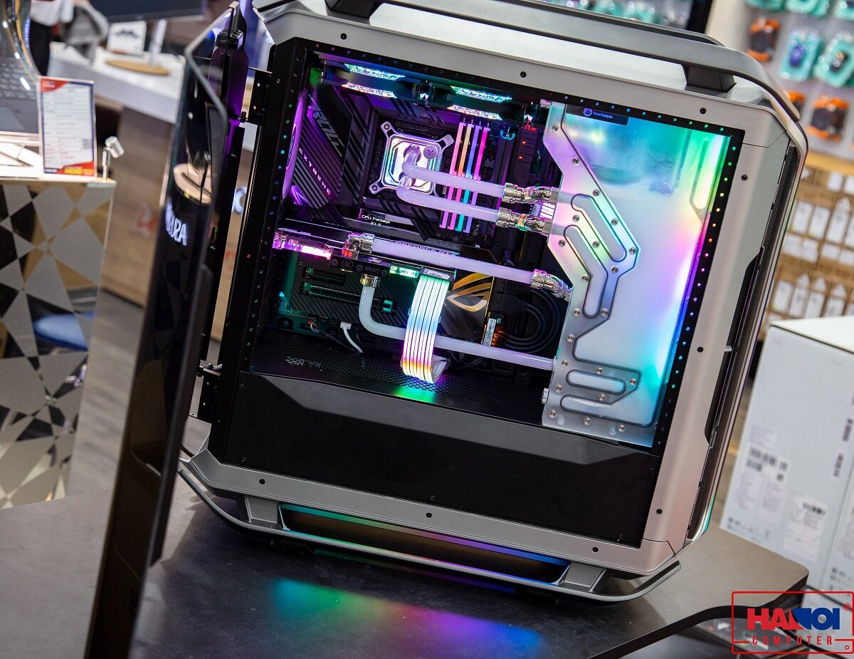 Trọn bộ tản nhiệt nước Custom được thi công bởi HANOICOMPUTER