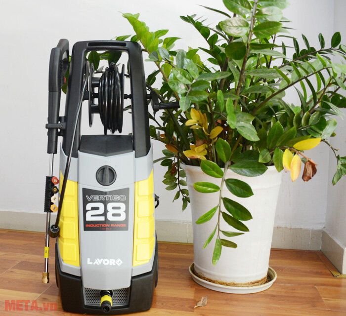 Máy rửa xe Lavor Vertigo 28
