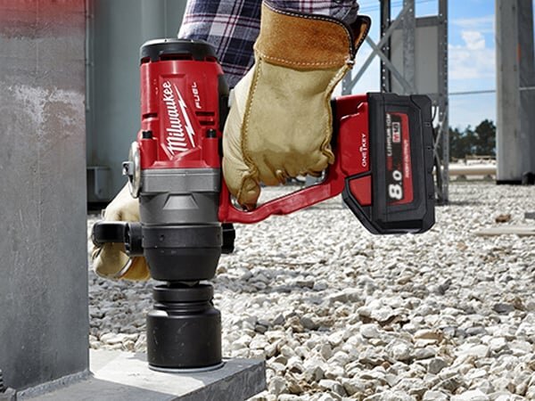 Máy siết bu lông  