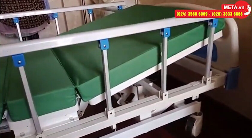 Giường điện 3 chức năng Lucass GB63