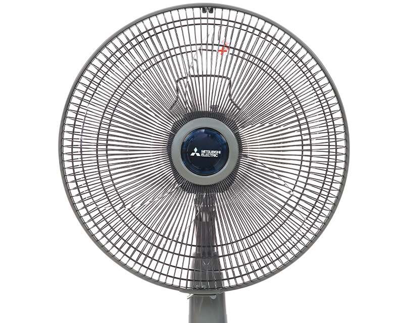 Mitsubishi R16-GA CY-GY được trang bị 3 cánh quạt lớn