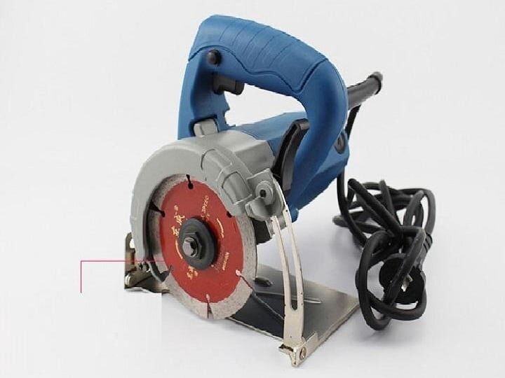 Máy cắt gạch dùng điện Dongcheng DZE05-110