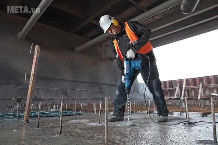 Máy khoan búa Bosch GBH 8-45 D Máy khoan búa Bosch GBH 8-45 D