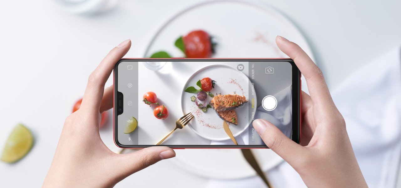 Điện thoại Oppo F7 Silver