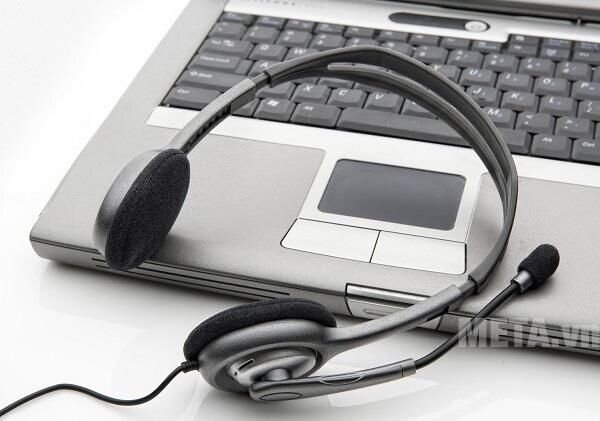 Tai nghe có dây Logitech H110