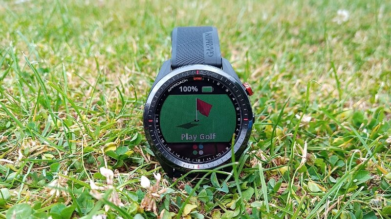 Đồng hồ thông minh Garmin Approach S62 kết nối điện thoại