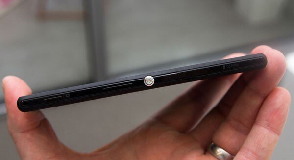 Điện thoại Sony Xperia M2