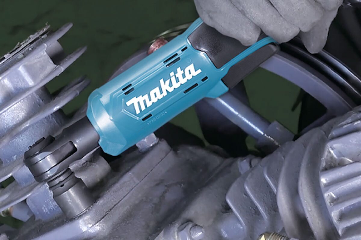 Máy siết bu lông xuyên tâm pin 12V Makita WR100DSA