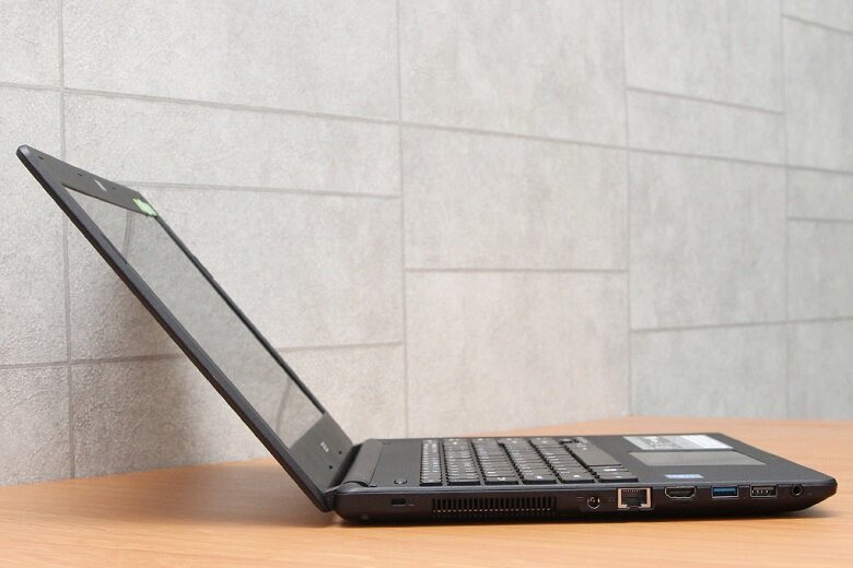 Acer ES1 431 N3700/4GB/500GB/Win10 Acer ES1 431 N3700/4GB/500GB/Win10