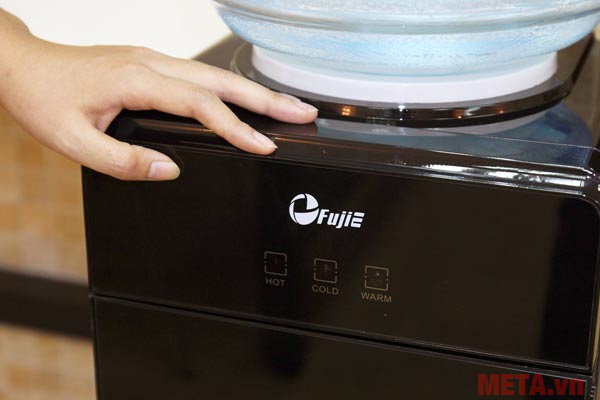 Cây nước nóng lạnh cao cấp 2 vòi FujiE WD1700C Cây nước nóng lạnh cao cấp 2 vòi FujiE WD1700C