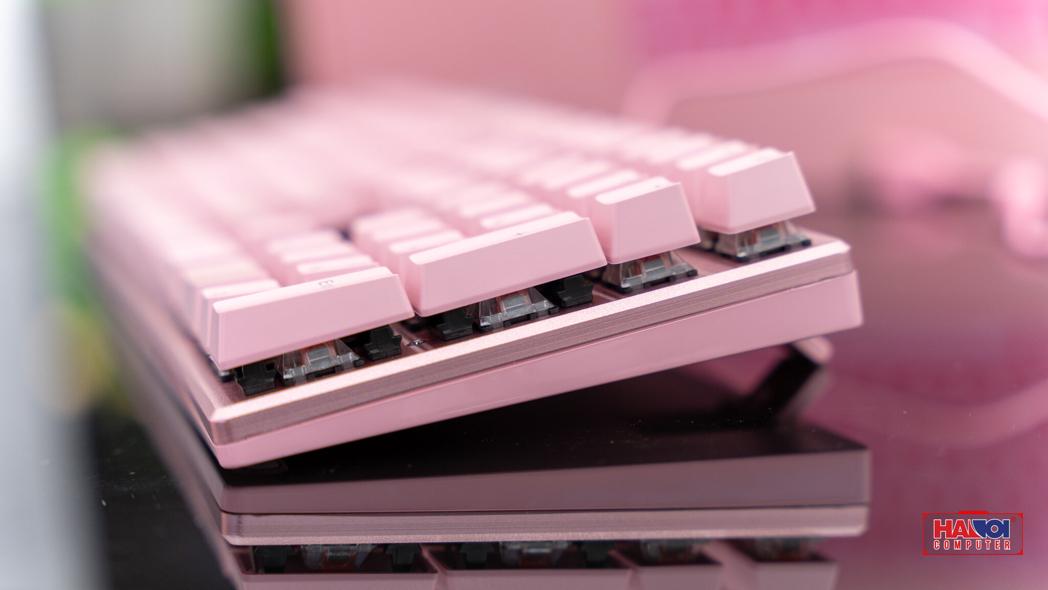 Bàn Phím cơ Dareu EK810 Pink