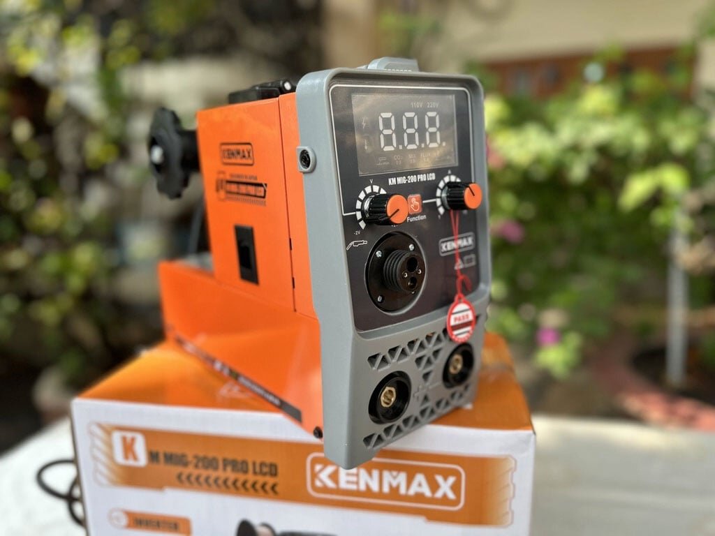 Máy hàn Kenmax KM MIG-200 PRO LCD