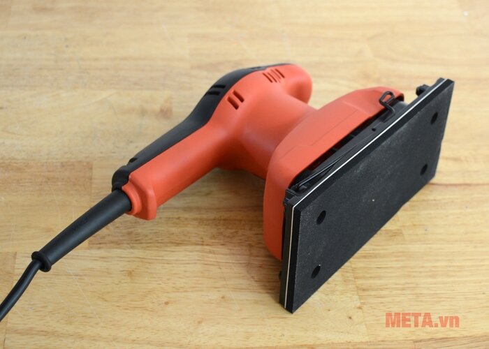 Máy chà nhám rung Maktec MT921