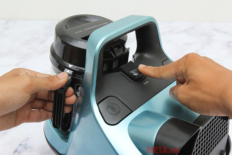 Máy hút bụi Toshiba VC-GC32CPV