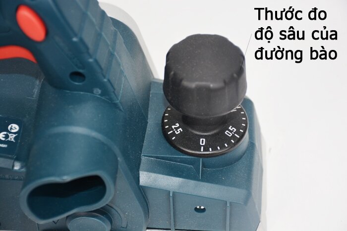 Máy bào Bosch GHO 6500 Professional