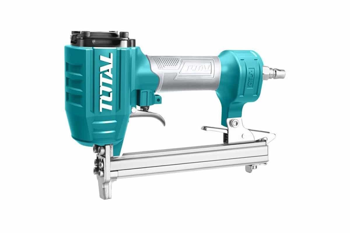 Súng bắn đinh chữ U 13mm dùng hơi Total TAT8131-3