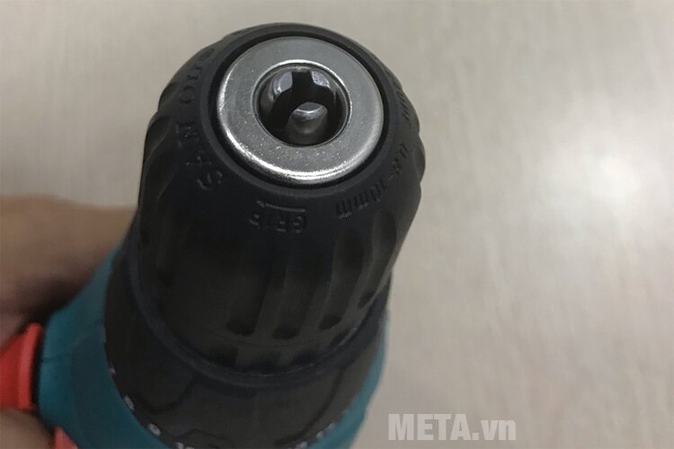 Máy khoan điện Total TD502106