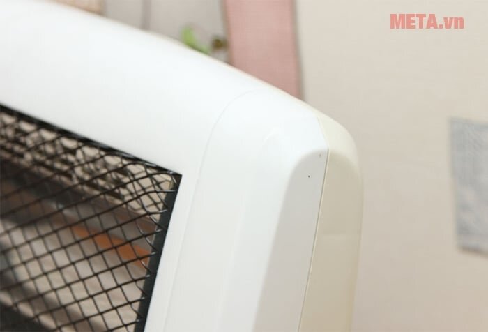 Đèn sưởi 2 bóng Halogen Sunhouse SHD7010 có vỏ bằng nhựa ABS