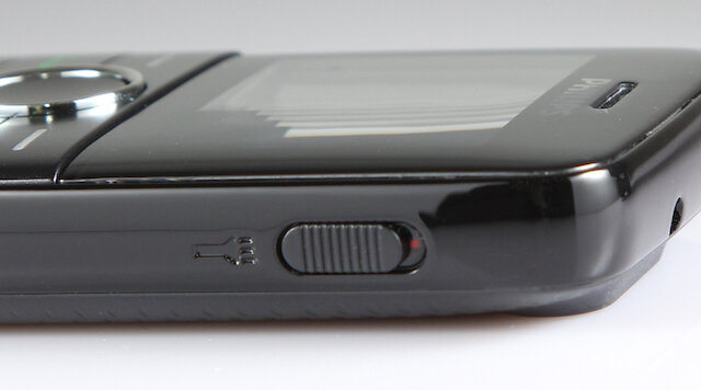 Điện thoại Philips E220