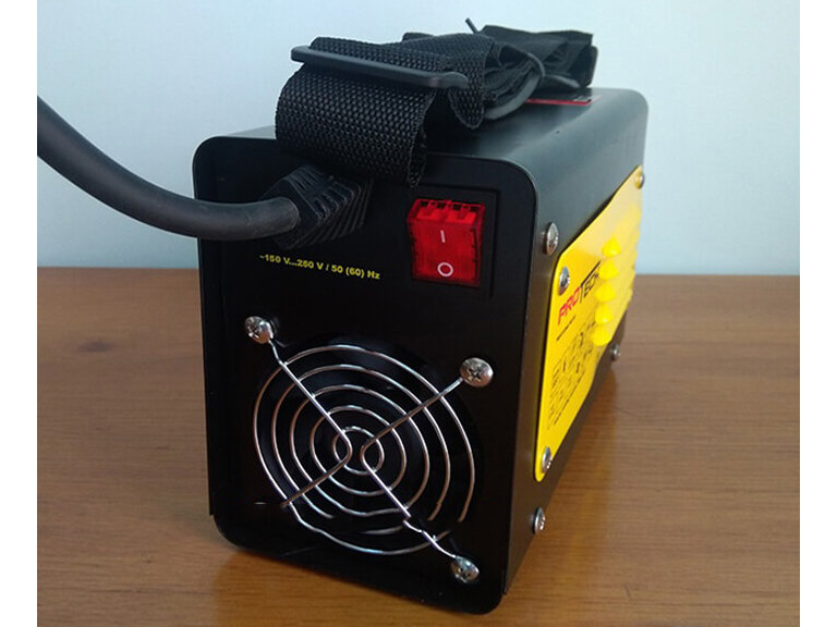 Máy hàn que Protech MK200 có độ bền và độ an toàn cao, tiết kiệm điện năng hiệu quả