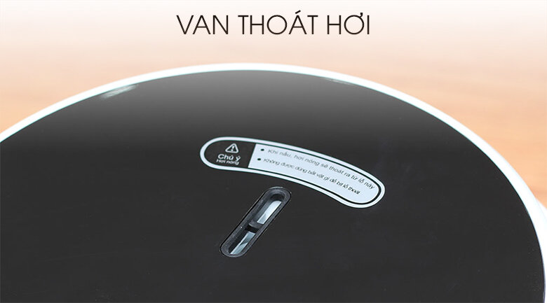 Nồi cơm điện tử 1.8 lít Electrolux ERC7603W