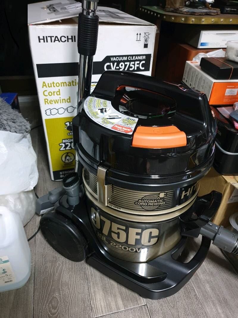 Máy hút bụi Hitachi CV-975FC (CV-975 FC) - 2200W