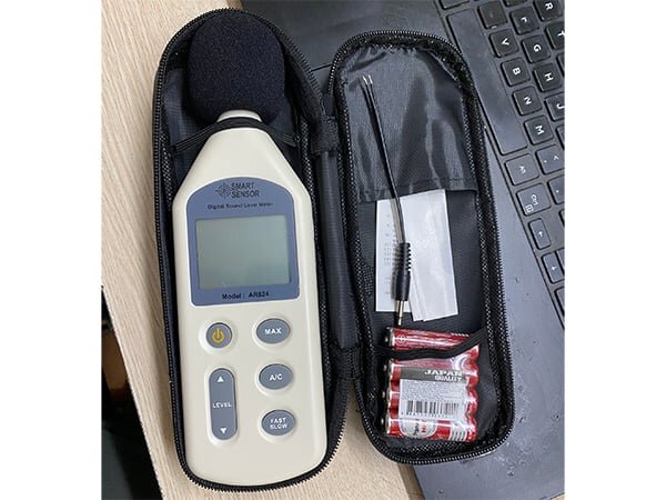Máy đo độ ồn Smartsensor AR824