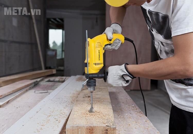 Máy khoan động lực Stanley SDH600K