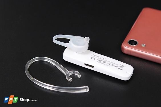 tai-nghe-khong-day-thoai-nhac-baseus-eb01