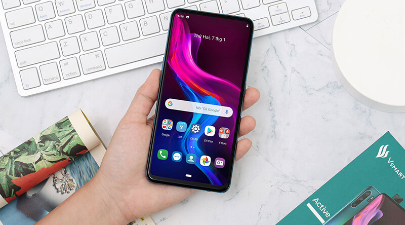 Điện thoại Vsmart Active 3 - 4GB RAM, 64GB