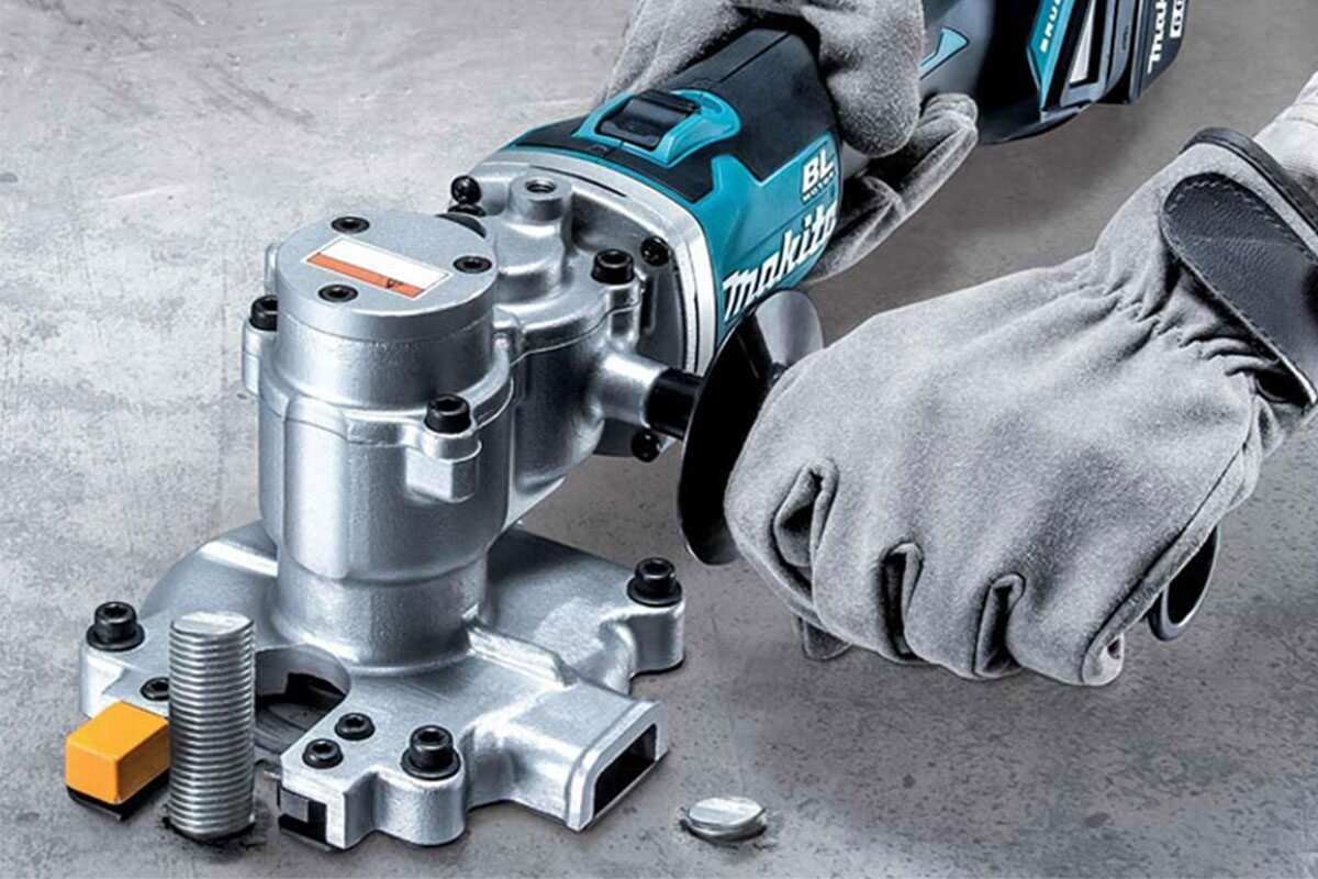 Máy cắt thép (BL) pin 18V Makita DSC251RT