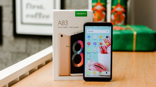 Điện thoại Oppo A83 - 2GB RAM, 16GB, 5.7 inch