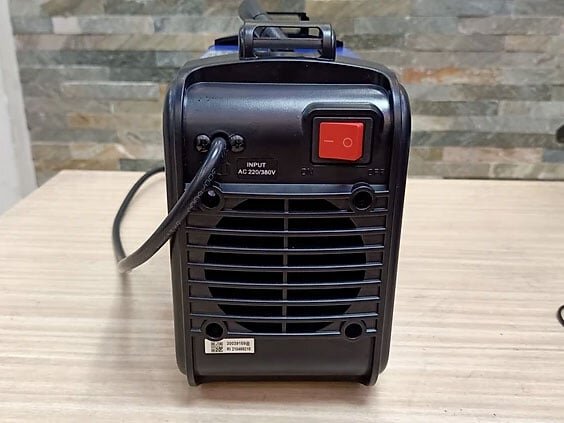 Riland ARC 200DS dùng điện 1 pha và 3 pha Riland ARC 200DS