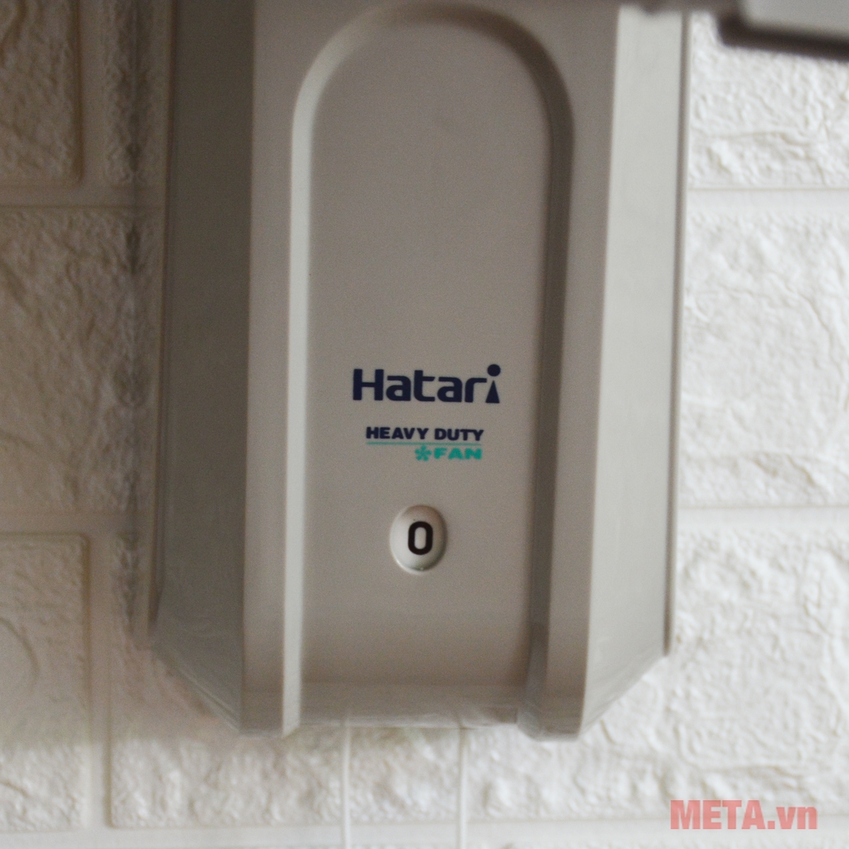 Quạt treo tường Hatari IW18M1/I18M6 Quạt treo tường Hatari IW18M1/I18M6