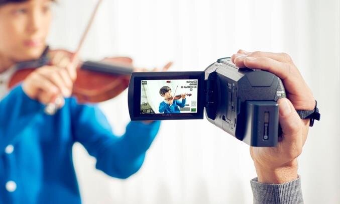 Máy quay phim Sony FDR-AX40/BC E35